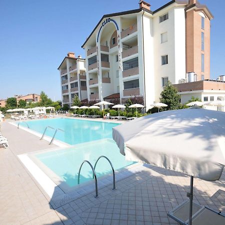 Residence Cleo Лідо-дельї-Естензі Екстер'єр фото